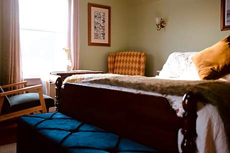 Queen Room with Sea View