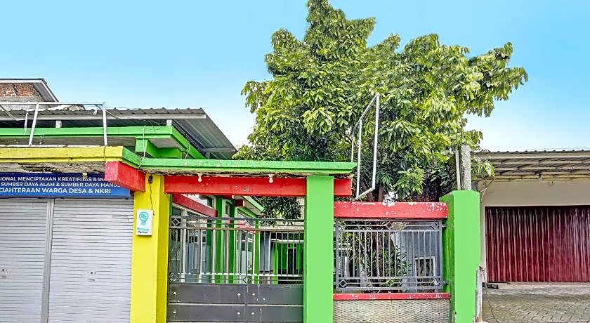 OYO 92086 Fun Guesthouse Syariah