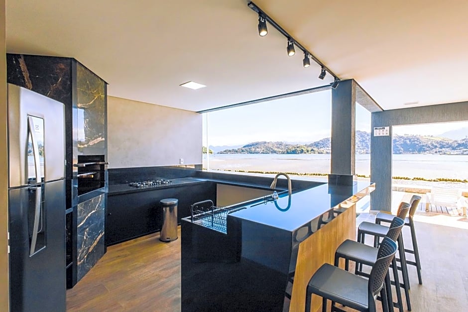 Velinn Angra Sunset Hotel & Villas