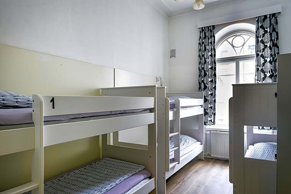 Hostel Diana Park