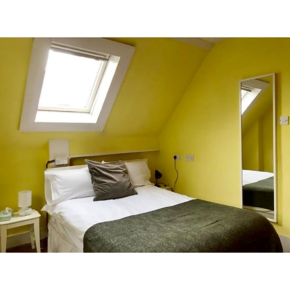Photo 1 of 4 of Double Room with Shared bathroom