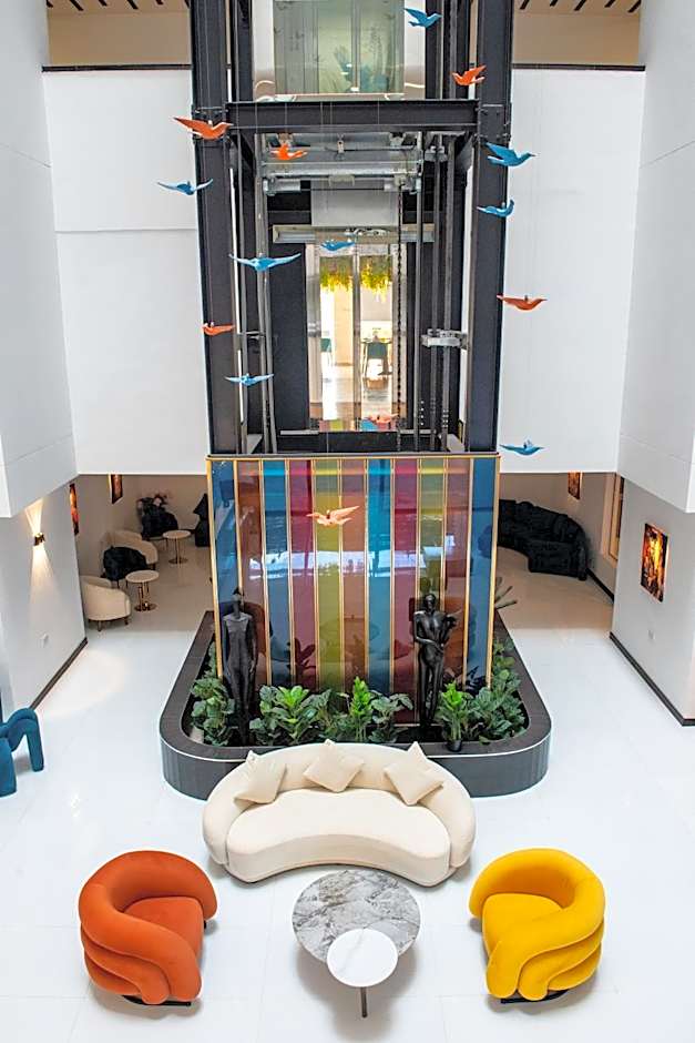 Kingfisher Nest Hotel Suites- Westlands, Near Sarit Center