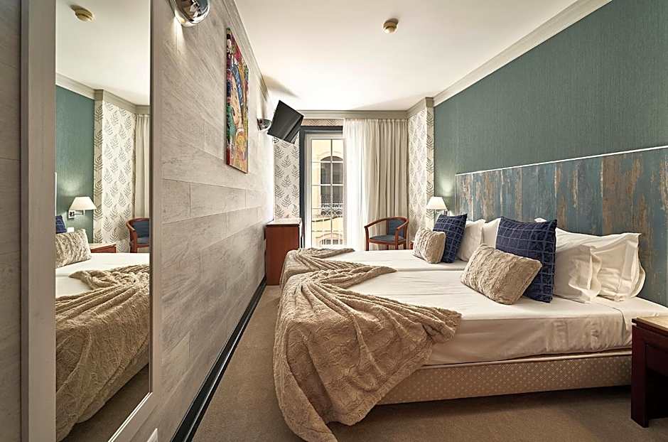Galeria Suite Hotel