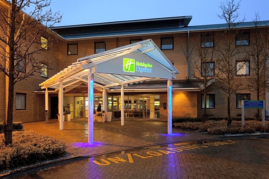 Holiday Inn Express Milton Keynes