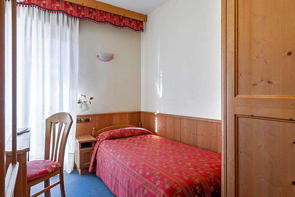 Family Hotel La Perla