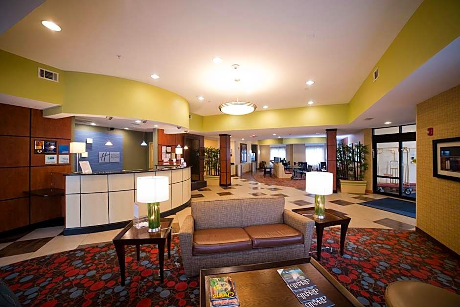 Holiday Inn Express & Suites Atlanta East - Lithonia by IHG
