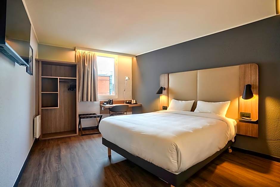 Campanile Paris Ouest - Pont De Suresnes