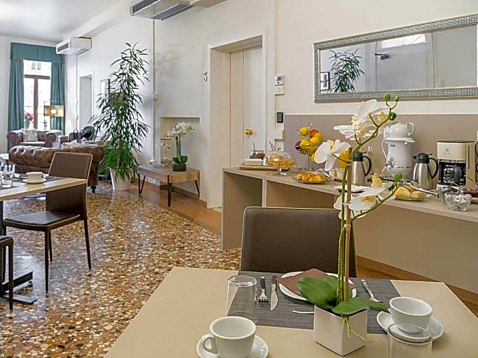 Grand Canal Suites