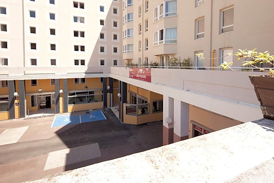 Villa Mariale by Popinns