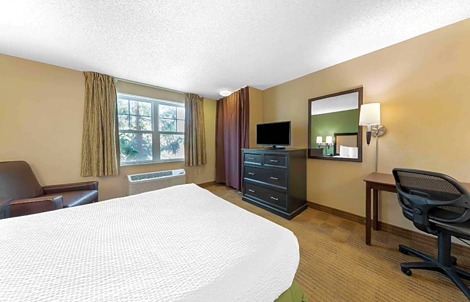 Extended Stay America Suites - Los Angeles - Carson