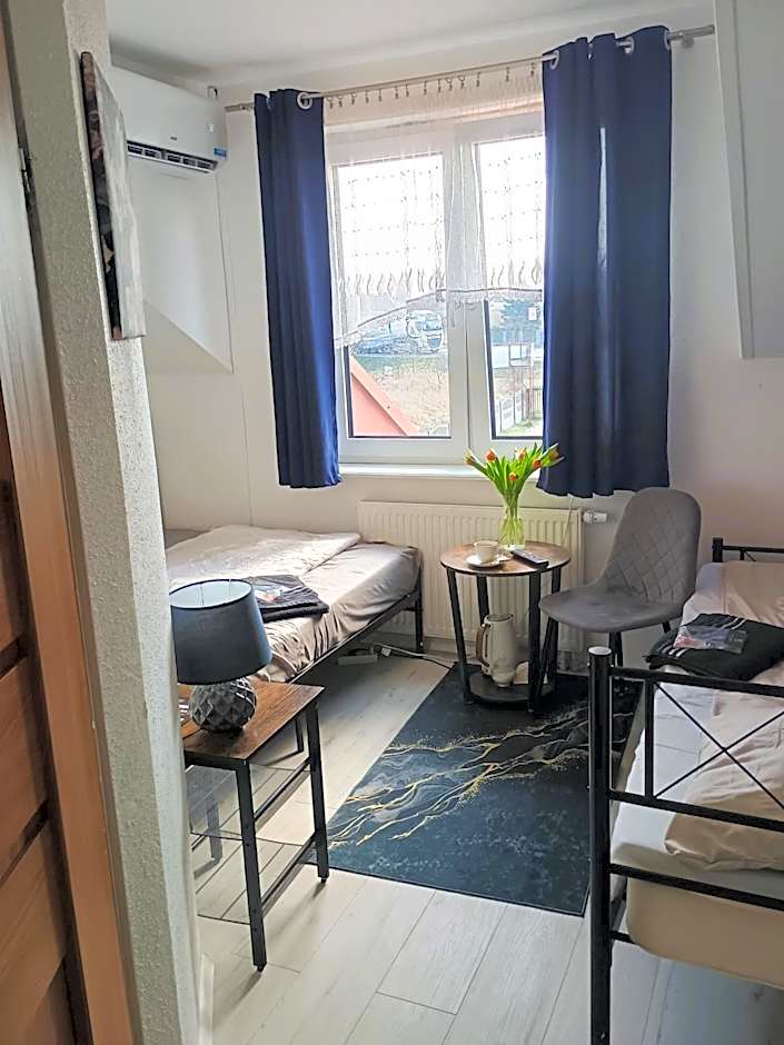 Motelik White House - pokoje gościnne