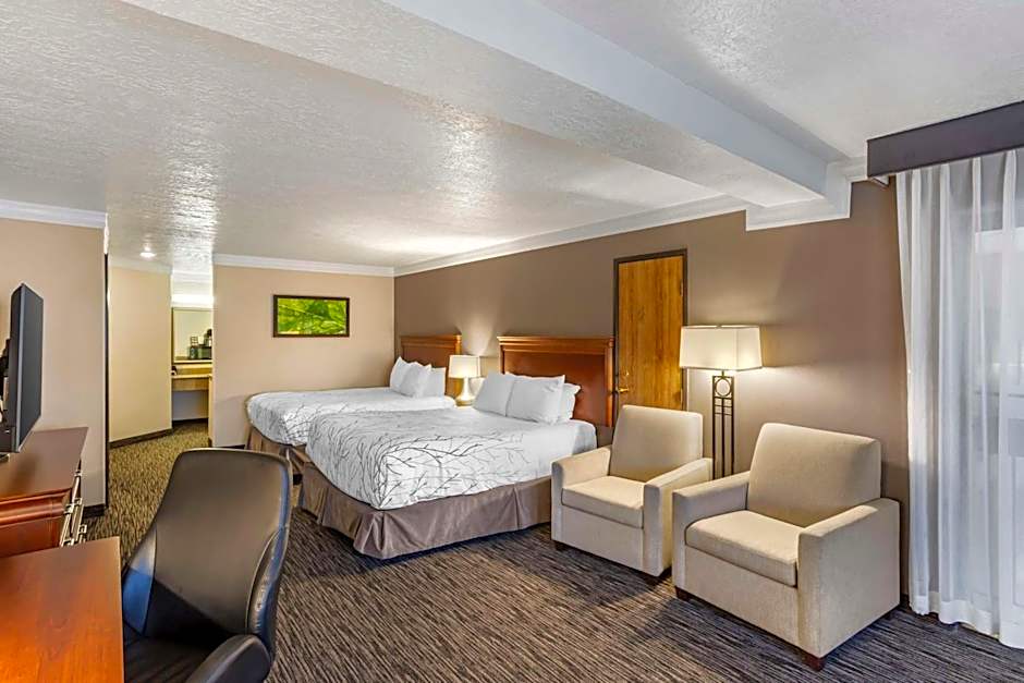 Best Western Plus Landmark Inn