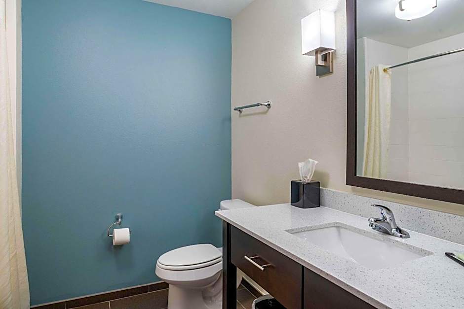 Sleep Inn & Suites