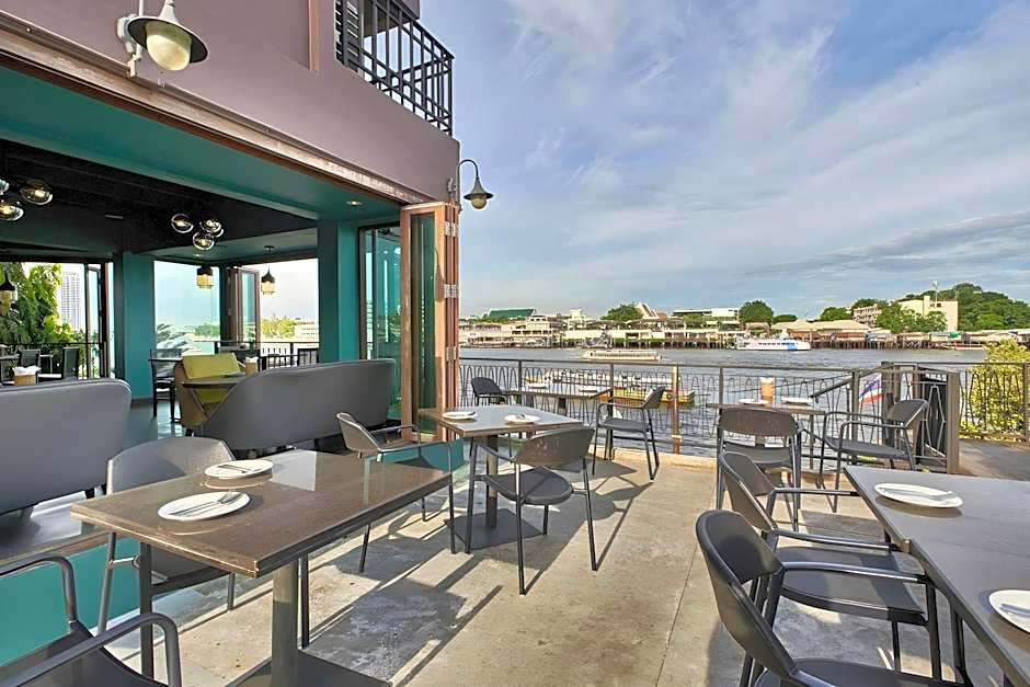 Baan Wanglang Riverside, Bangkok