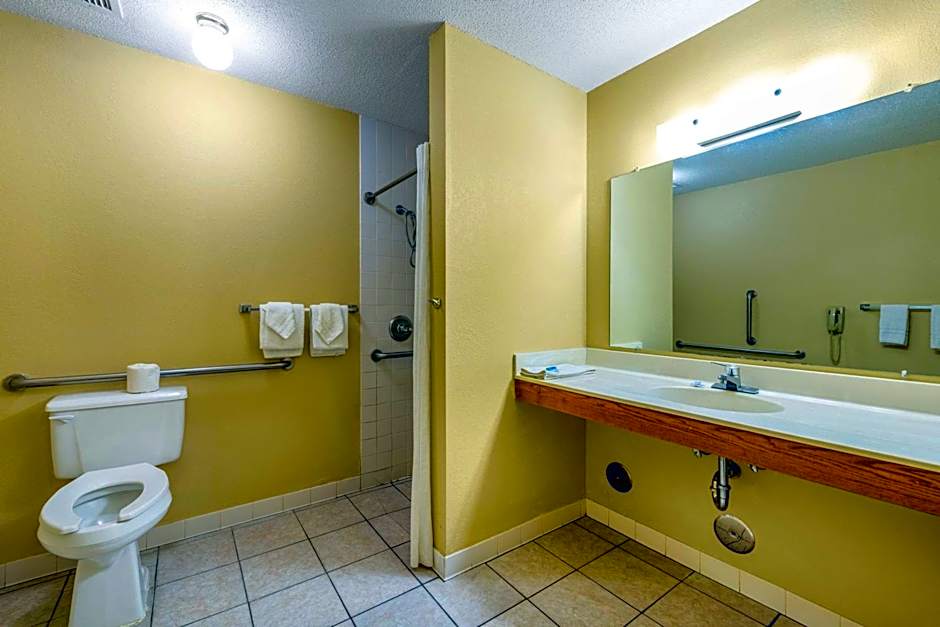 Royal Inn & Suites Milaca