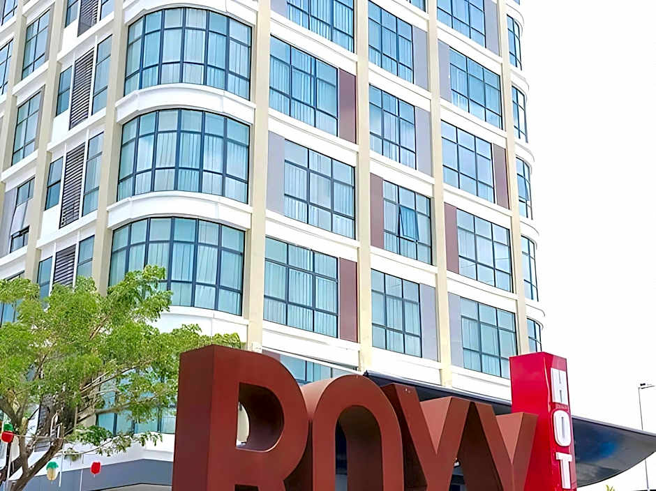 Roxy Hotel & Apartments