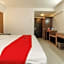 RedDoorz Plus @ Grand Populer Hotel Makassar