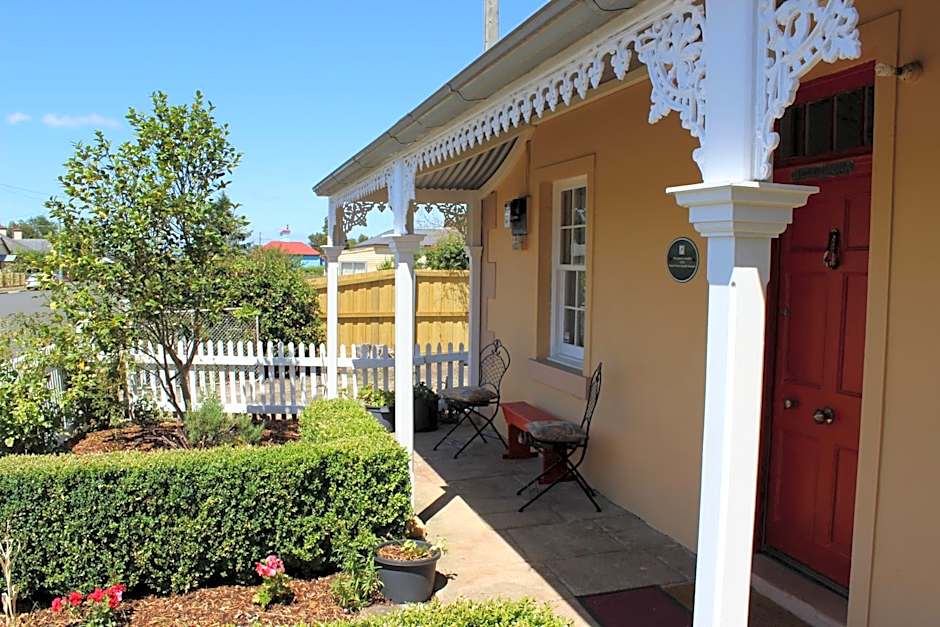 Bellamona Cottage Longford