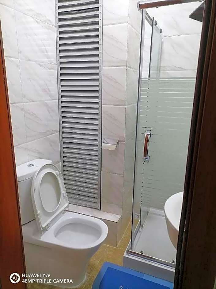 COZY SUITES