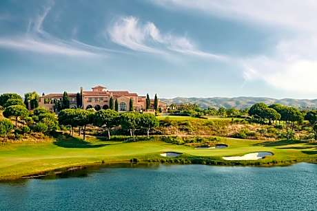 Monte Rei Golf & Country Club
