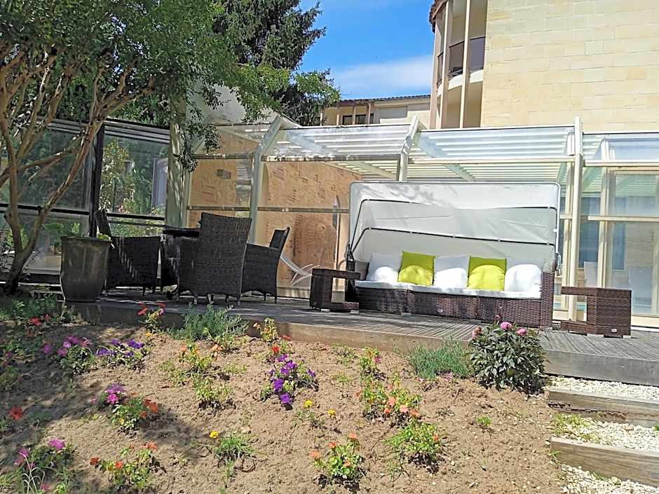 Clos La Boëtie & Spa