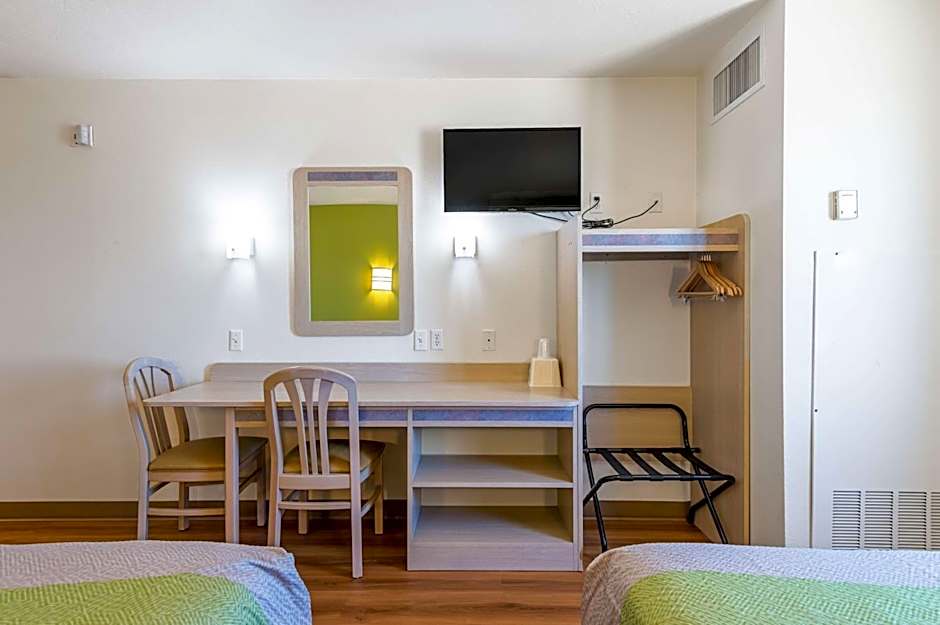 Motel 6-Cedar City, UT