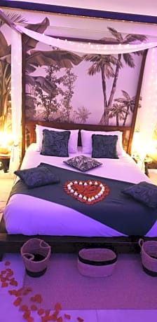 Queen Room with Spa Bath