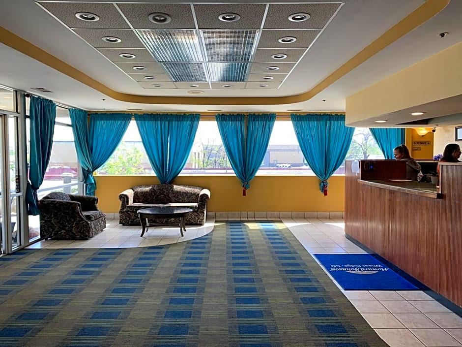 Howard Johnson By Wyndham Denver West