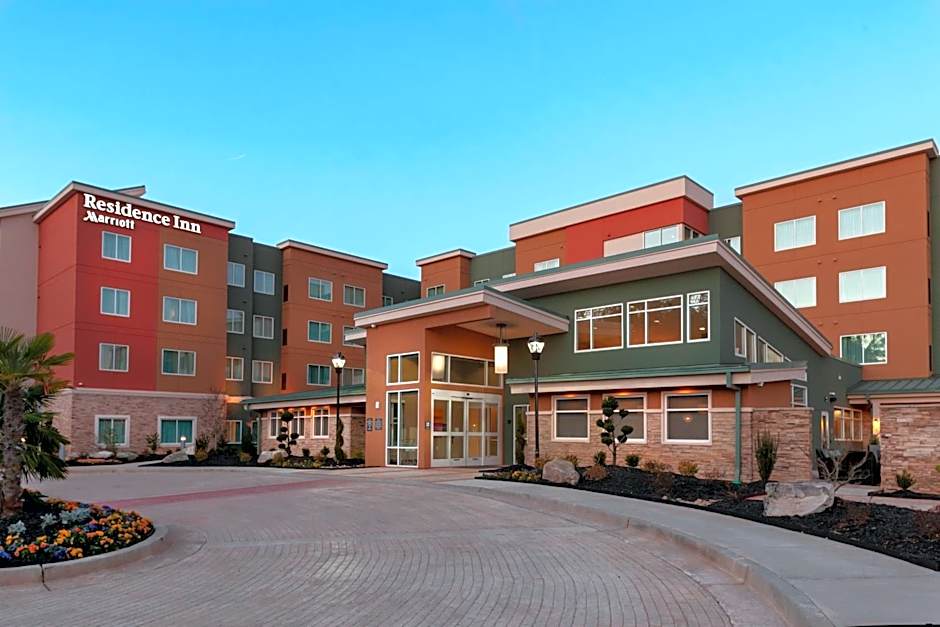 Residence Inn by Marriott Atlanta McDonough