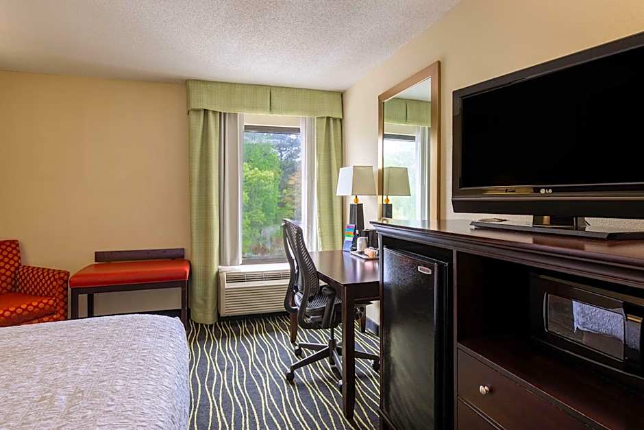 Hampton Inn By Hilton Columbia I-26/Harbison Blvd.