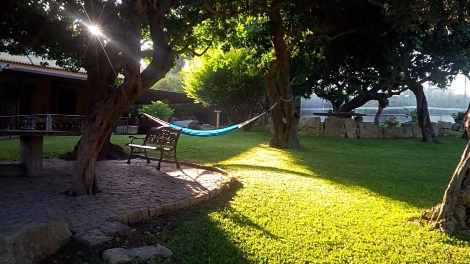 Villa Giulia - Sicilian Luxury Garden