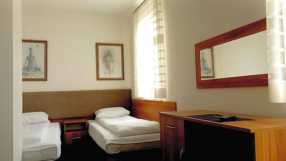 Hotel i Restauracja 13 Smaków