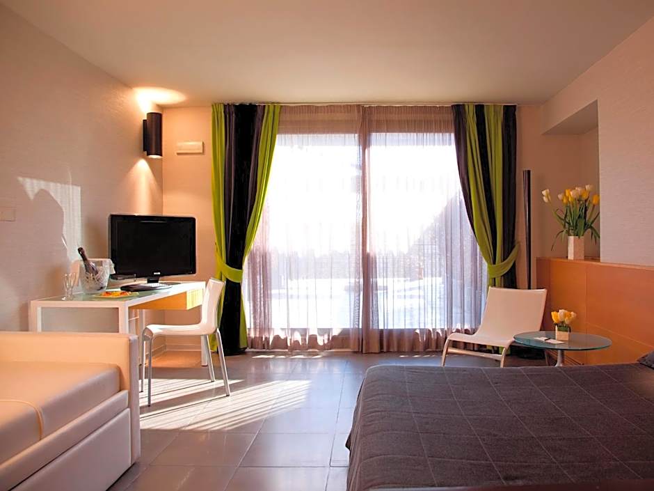 Zone Hotel