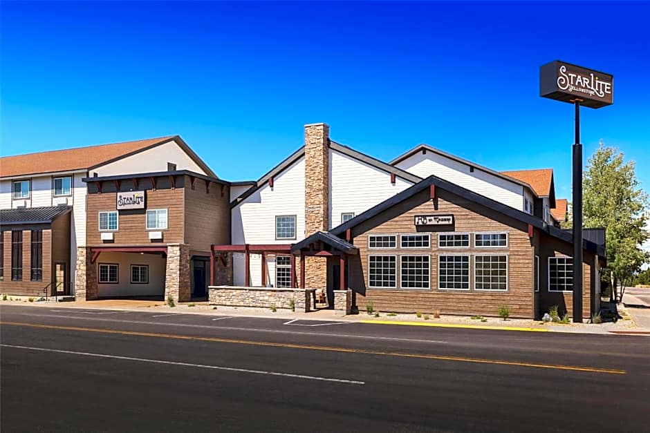 Starlite Yellowstone, Tapestry Collection by Hilton