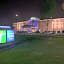 Holiday Inn Express and Suites Detroit North-Troy By IHG