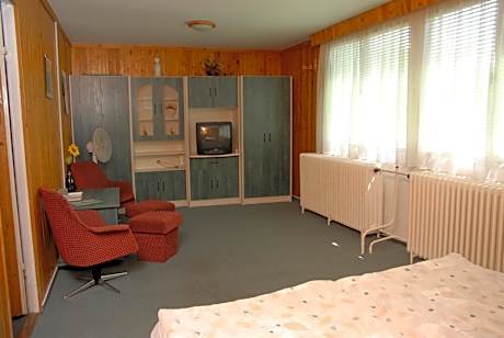 Double or Twin Room with Shared Bathroom