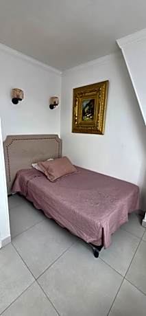 Single Room (without elevator)