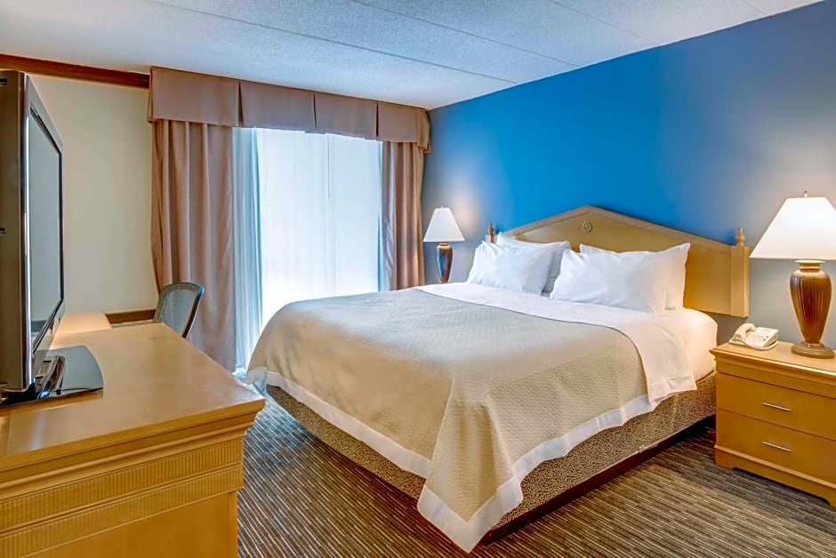 Days Hotel by Wyndham Toms River Jersey Shore