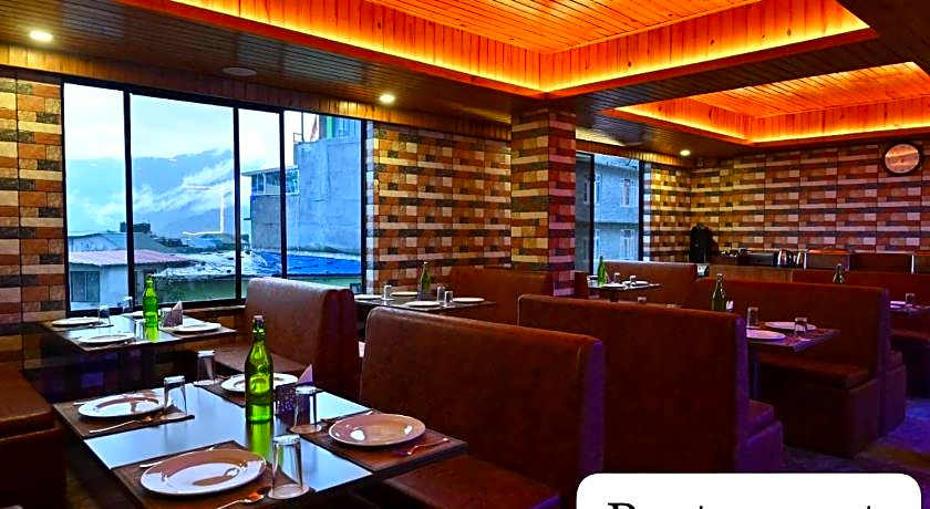 Hotel MMR Manor MG Marg