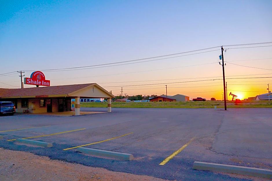 Shale Inn Andrews