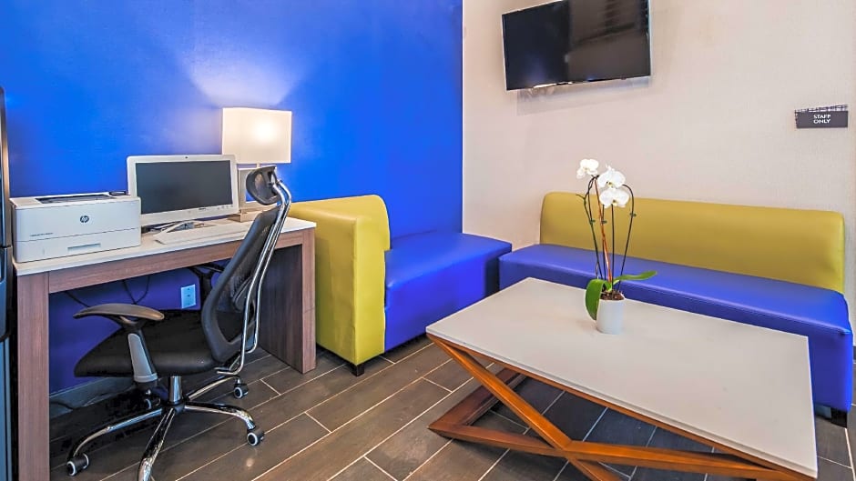 Best Western Plus Stadium Inn – New York, NY