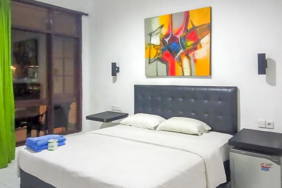 Urbanview Hotel Anna Kuta Inn Bali