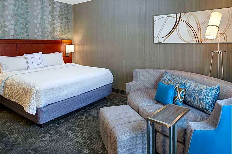 AmericInn by Wyndham Brookfield