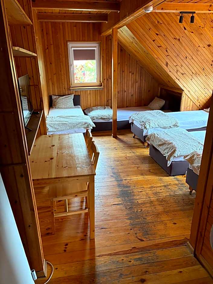 Hostel Tolek