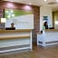 Holiday Inn Hotel & Suites Bloomington Airport By IHG