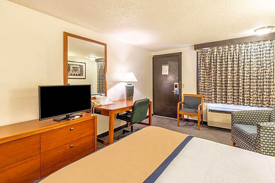 Value Inn Kenosha I-94 - Exit 344