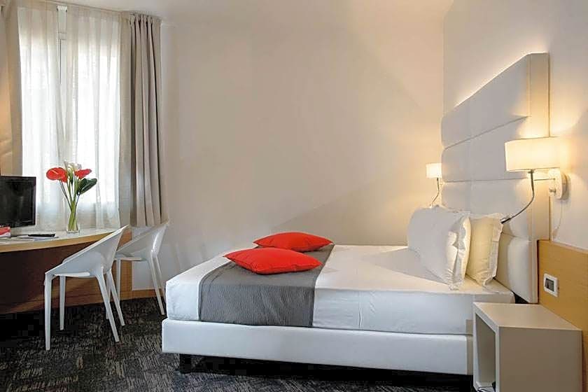 Elite Hotel & Spa