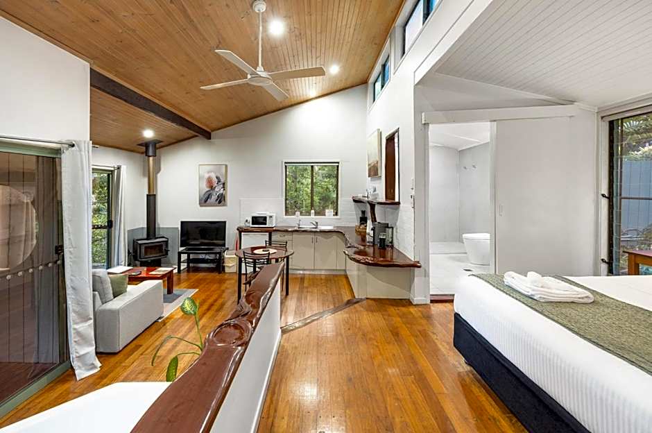 Hunchy Hideaway