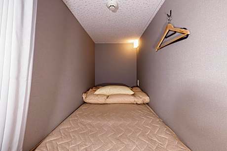 Bunk Bed in Mixed Dormitory Room