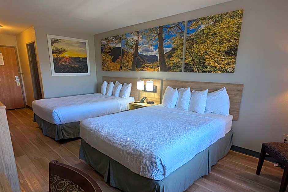 Days Inn & Suites by Wyndham Castle Rock